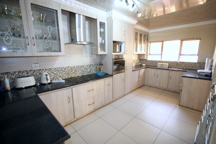 4 Bedroom Property for Sale in Riebeeckstad Free State
